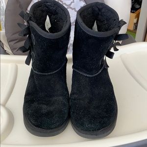 Suede girls boots